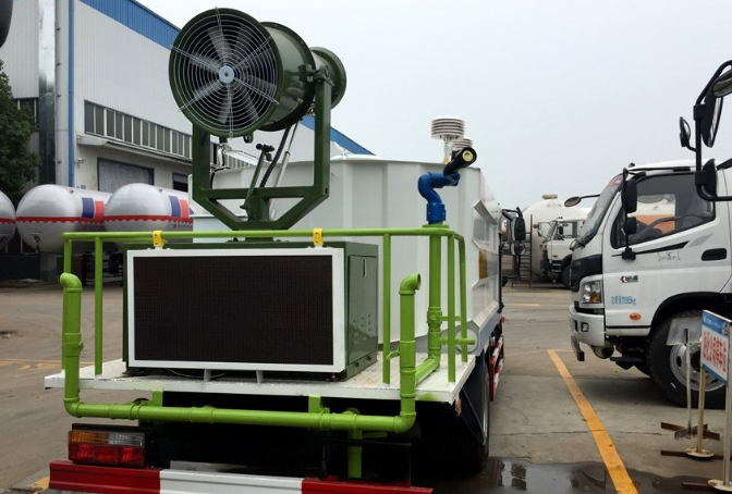 大運多功能環境檢測抑塵車 大運多功能環境檢測抑塵車圖片