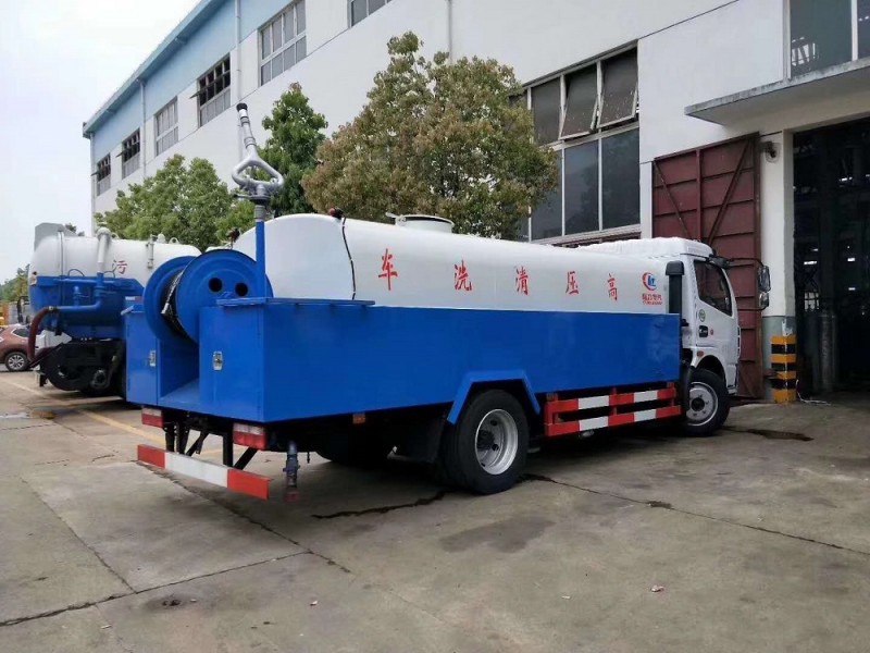 東風(fēng)大多利卡高壓清洗車