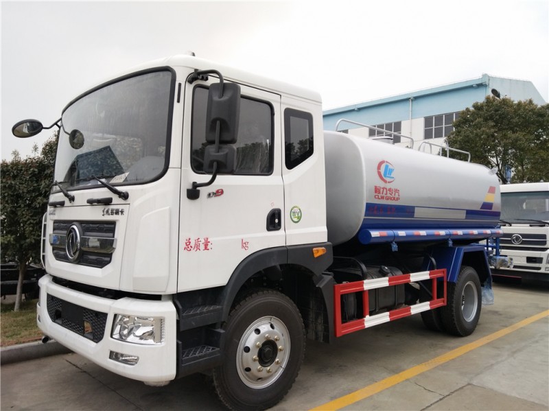 東風多利卡D9(12方)灑水車