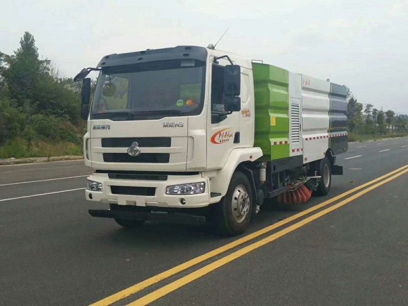 東風(fēng)柳汽12方洗掃車