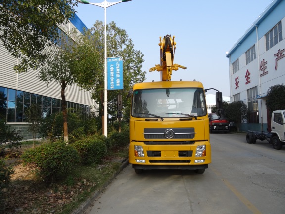 東風(fēng)天錦20-22米高空作業(yè)車 東風(fēng)天錦20-22米高空作業(yè)車圖片