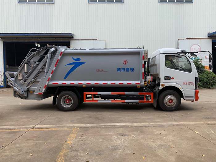 東風凱普特壓縮垃圾車(8方)