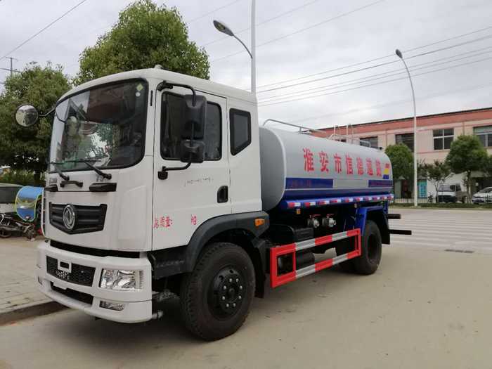 東風T3灑水車(12方)