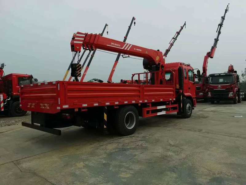 江淮K5隨車吊(5-8噸吊機) 江淮K5隨車吊(5-8噸吊機)圖片