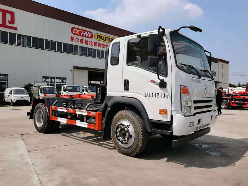 大運勾臂式垃圾車(黃牌)