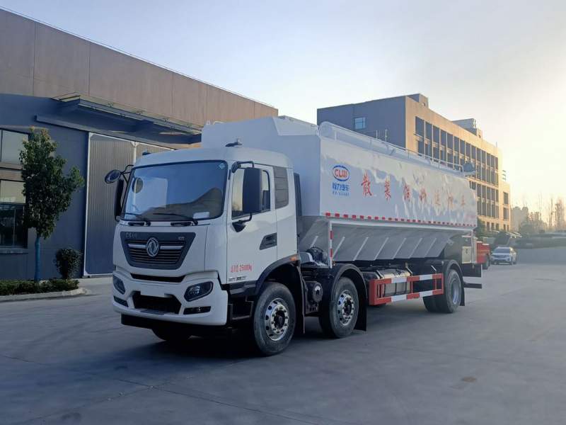 東風天錦小三軸飼料車